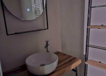 Bagno - Trilocale via Sette Assedi, 2, Cuneo (zona Centro) - foto 8