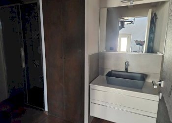 Bagno - Trilocale via Sette Assedi, 2, Cuneo (zona Centro) - foto 6