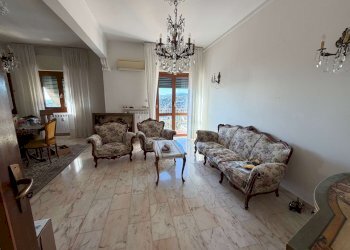 img_0513 - Four-room apartment via Mario Mazza, Genova (neighborhood Apparizione) - photo 2