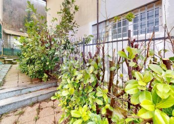 Giardino - Quadrilocale via forni antichi
 
2, Savignone - foto 37