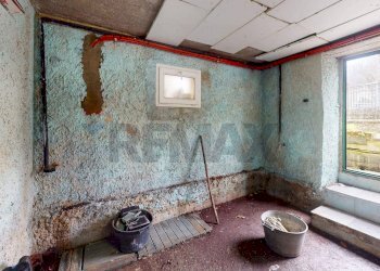 Stanza vuota - Quadrilocale via forni antichi
 
2, Savignone - foto 49