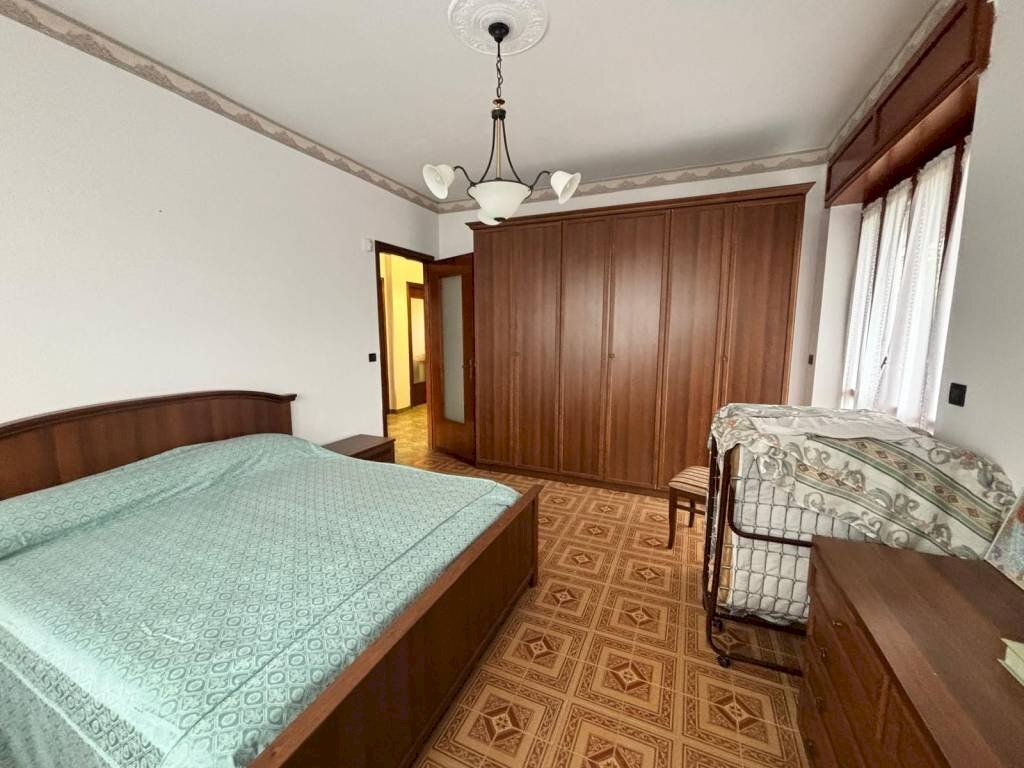 Camera da letto - Villa Case del Gallo, 16, Corio - foto 3