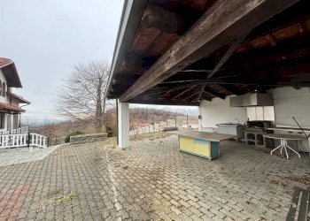 Cortile interno - Villa Case del Gallo, 16, Corio - photo 21