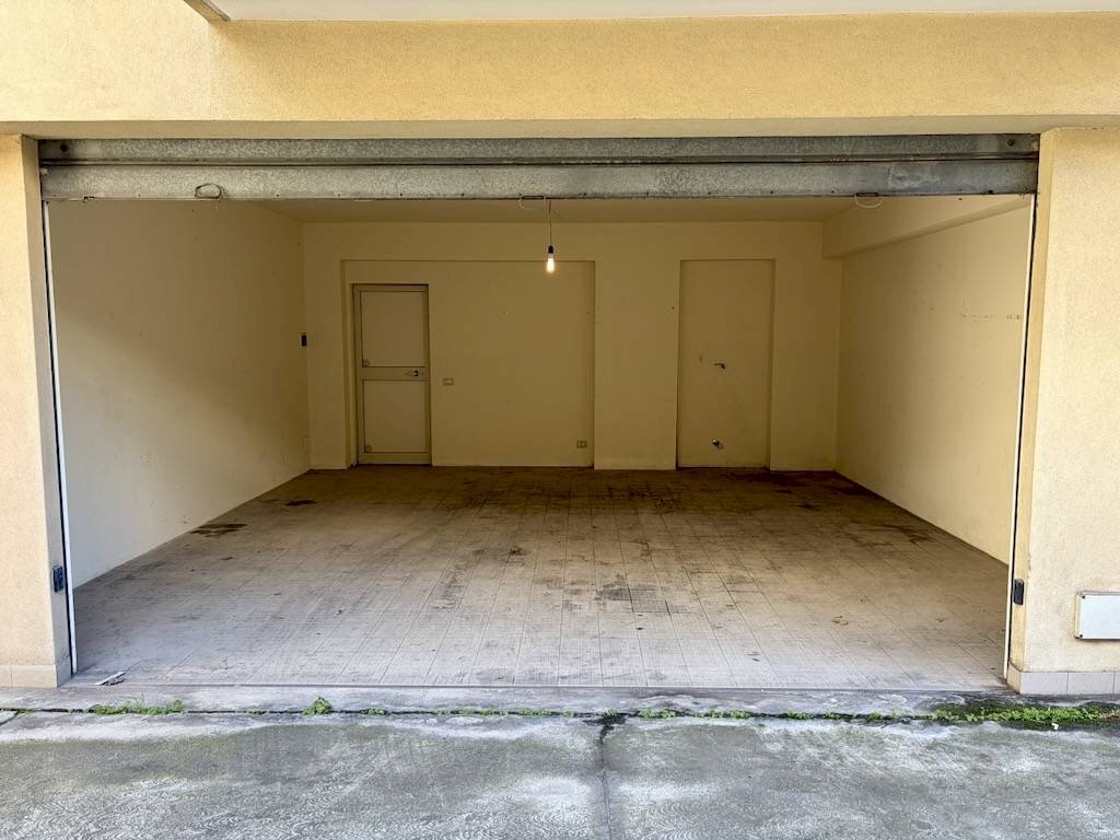 Foto 2 - Box via Sant'Anna II Tronco, Reggio di Calabria - photo 2