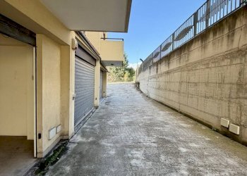 Foto 5 - Box via Sant'Anna II Tronco, Reggio di Calabria - foto 5