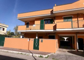 Facciata - Trilocale via Marino, 5, Anzio - foto 2