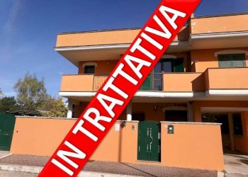 Facciata - Three-room apartment via Marino, 5, Anzio - photo 1