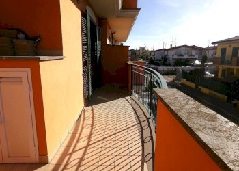 Terrazzo - Three-room apartment via Marino, 5, Anzio - photo 33