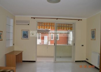 Soggiorno - Quadrilocale via Alessandro Manzoni, Taormina - foto 3