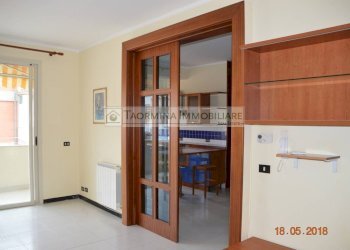 Soggiorno - Quadrilocale via Alessandro Manzoni, Taormina - foto 4