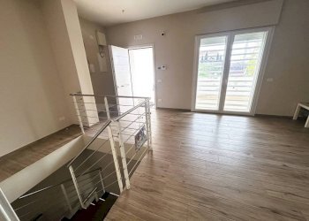 Cucina - Villa a Schiera via Giuseppe Frisario, 10, Bari - foto 3