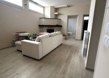 Salone - Villa a Schiera via Giuseppe Frisario, 10, Bari - foto 9