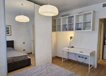 Camera da letto - Bilocale via Lodovico Muratori, 13, Milano - foto 9