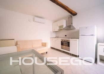 Cucina - Appartamento via Barchetta, 27, Genova (zona Bolzaneto) - foto 1