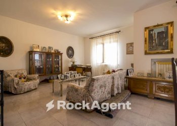 Salone - Villa via dei Tulipani, 25, Soverato - foto 7