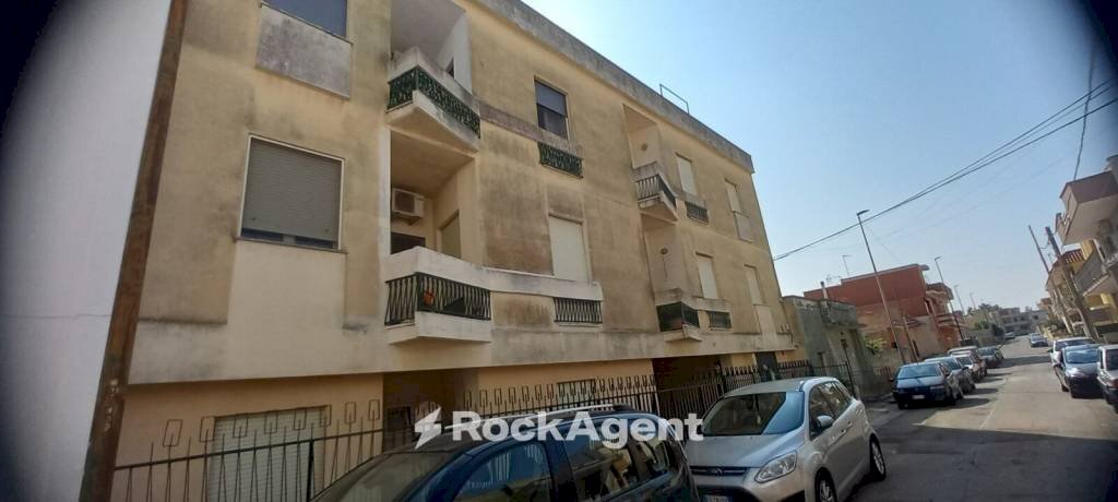 Zona - Trilocale via Canova, 131, Casarano - foto 1