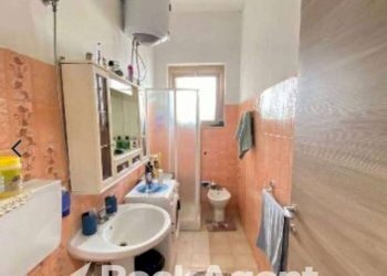 Bagno - Trilocale via Canova, 131, Casarano - foto 12