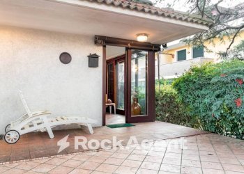 Giardino - Villa via Eraclea, 4, Padova (zona Mandria) - foto 21