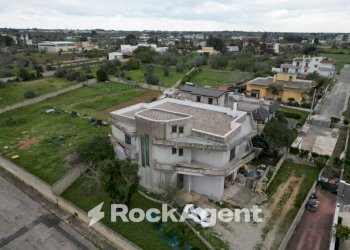 Villa via Lucia Preite, 46, Taurisano - foto 2