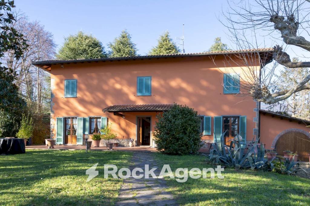 Villa via Giuseppe Verdi, 14, Massa e Cozzile - foto 2