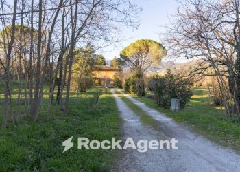 Villa via Giuseppe Verdi, 14, Massa e Cozzile - foto 4