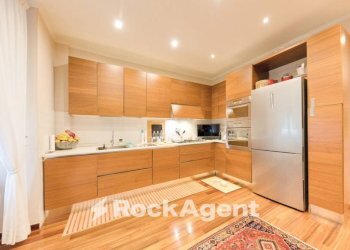 Cucina - Trilocale via Paolo Giacometti, Genova (zona Marassi) - foto 8