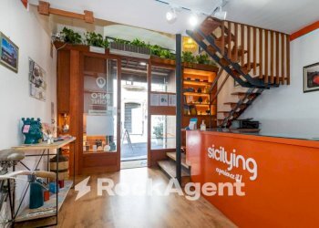 Shop via Crociferi, 62, Catania - photo 4