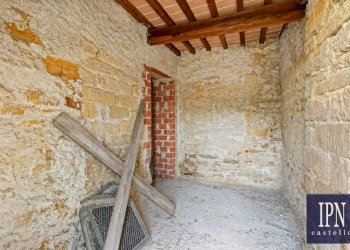 Stanza non arredata - Villa Località Baucca, 11, Città di Castello - photo 15