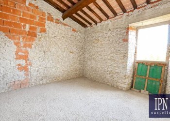 Stanza non arredata - Villa Località Baucca, 11, Città di Castello - photo 20