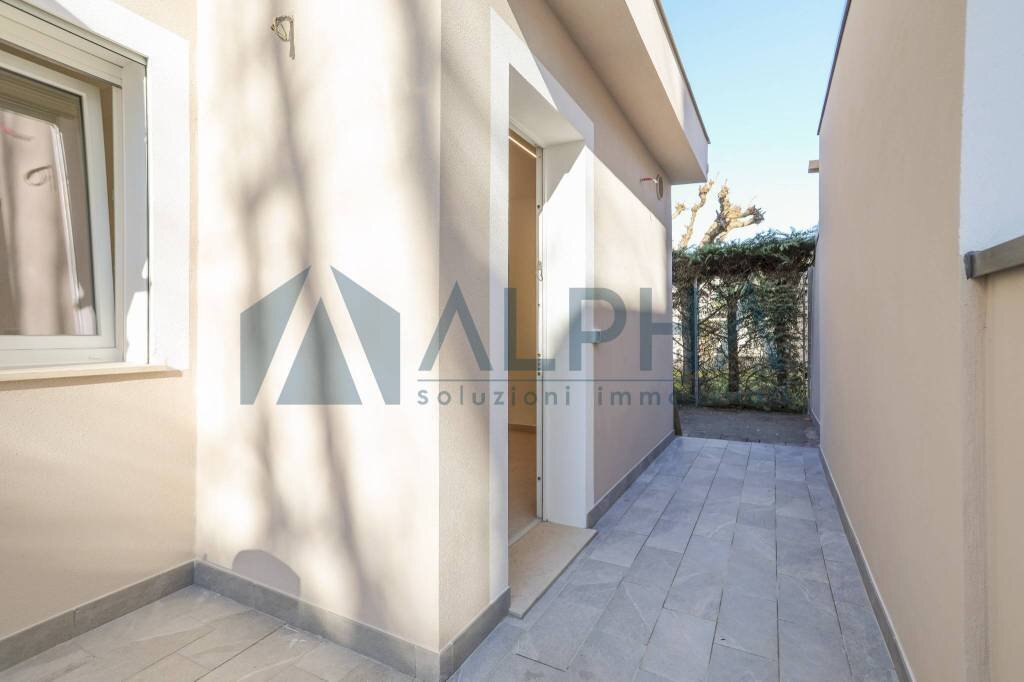 Giardino - Quadrilocale via Toscana, frazione Pinarella, Cervia - foto 1