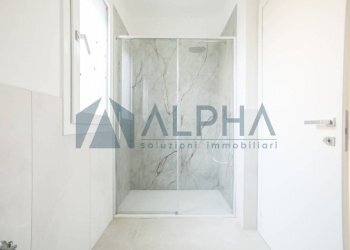 Disimpegno - Four-room apartment via Toscana, hamlet Pinarella, Cervia - photo 11