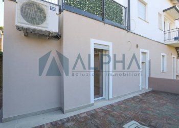 Facciata - Four-room apartment via Toscana, hamlet Pinarella, Cervia - photo 20