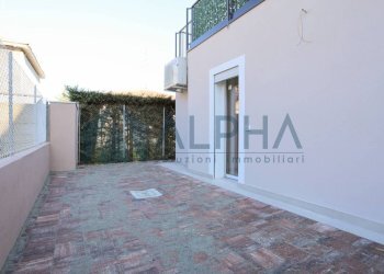 Giardino - Four-room apartment via Toscana, hamlet Pinarella, Cervia - photo 21