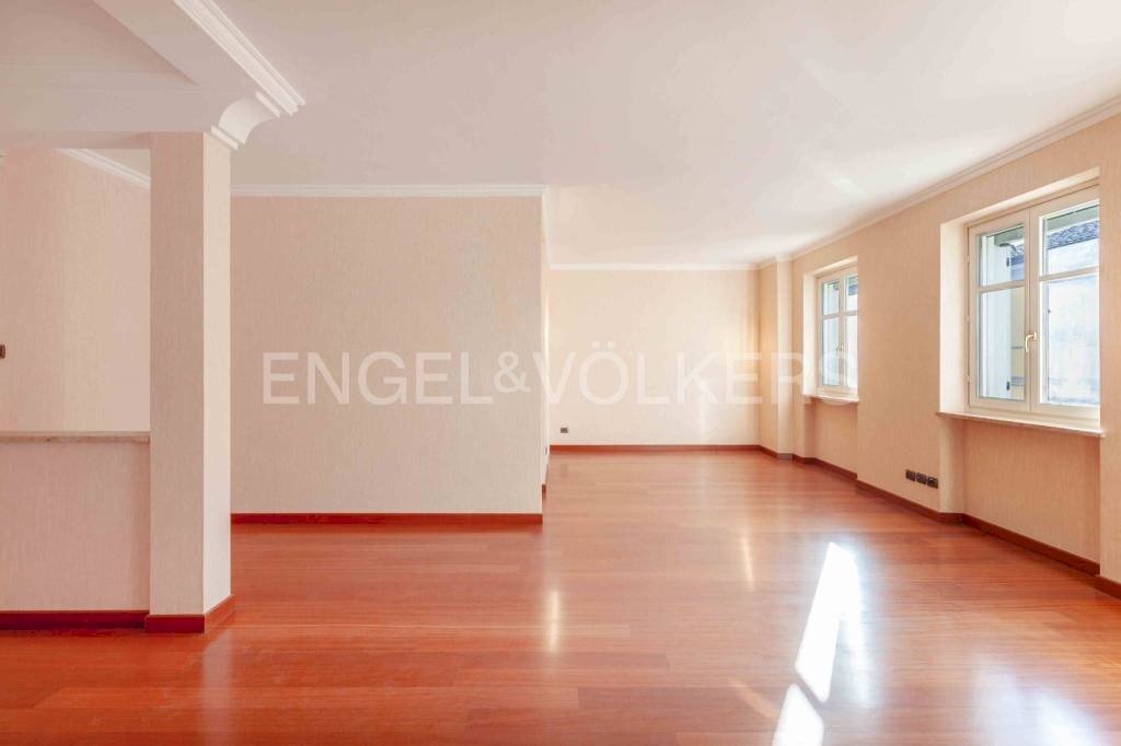 Cucina - Stabile - Palazzo via Vittorio Emanuele II, Bra - foto 3