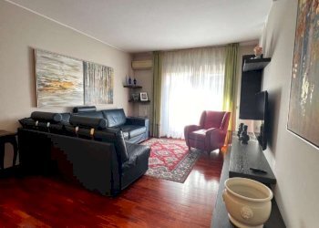 Trilocale piazza MIANI 4, Milano (zona Barona) - foto 2