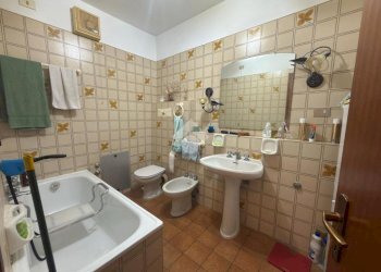 Quadrilocale Via Pietra Ligure, Genova (zona Voltri) - foto 29