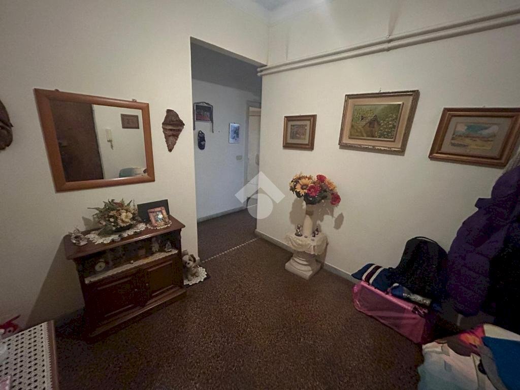 Three-room apartment Via Monte Nero, Genova (neighborhood Marassi) - photo 3