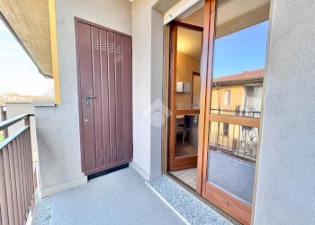 Two-room apartment Via Padre G. Puglisi, Vernate - photo 16