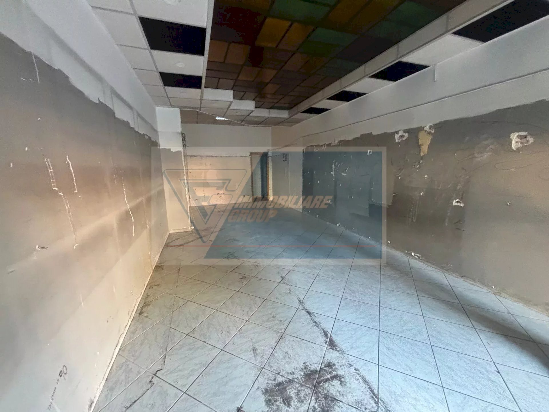 Shop Via Necropoli Grotticelle, Siracusa - photo 3