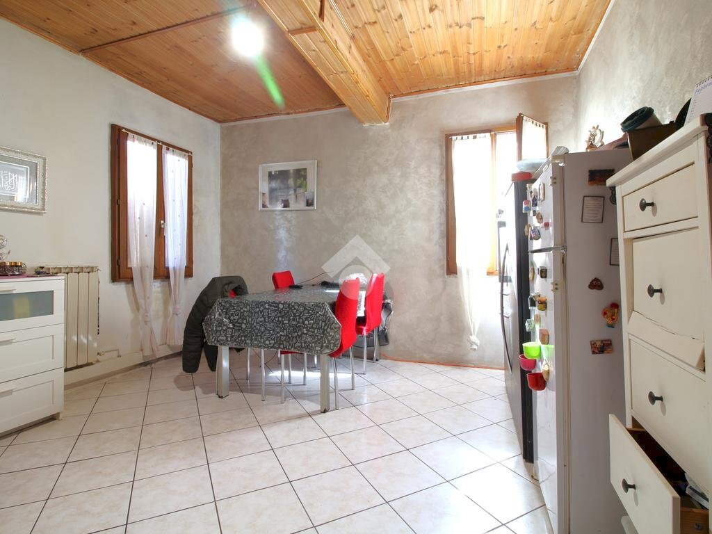 Bilocale Via carducci, Rio Saliceto - foto 2