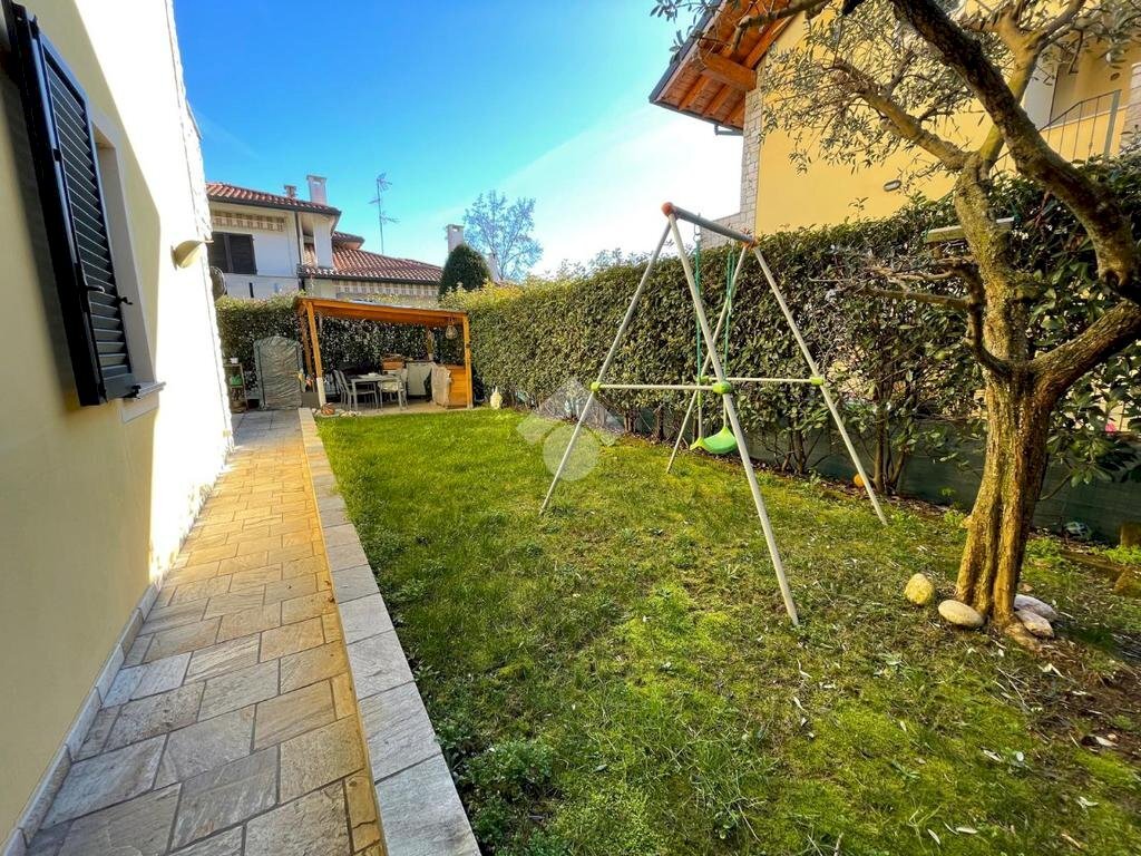 Three-room apartment Via dei Pini, Arconate - photo 3