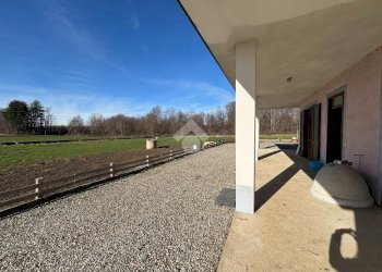 Villa Via suno, Agrate Conturbia - photo 17