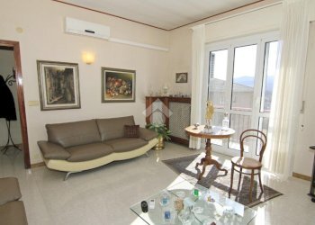 Quadrilocale Via zeffirino bertelli, Gavi - foto 2