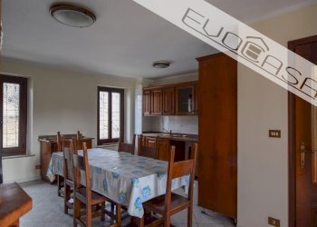 Three-room apartment Via Gustavo Odino 11, San Secondo di Pinerolo - photo 2