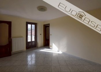 Three-room apartment Via Gustavo Odino 11, San Secondo di Pinerolo - photo 8