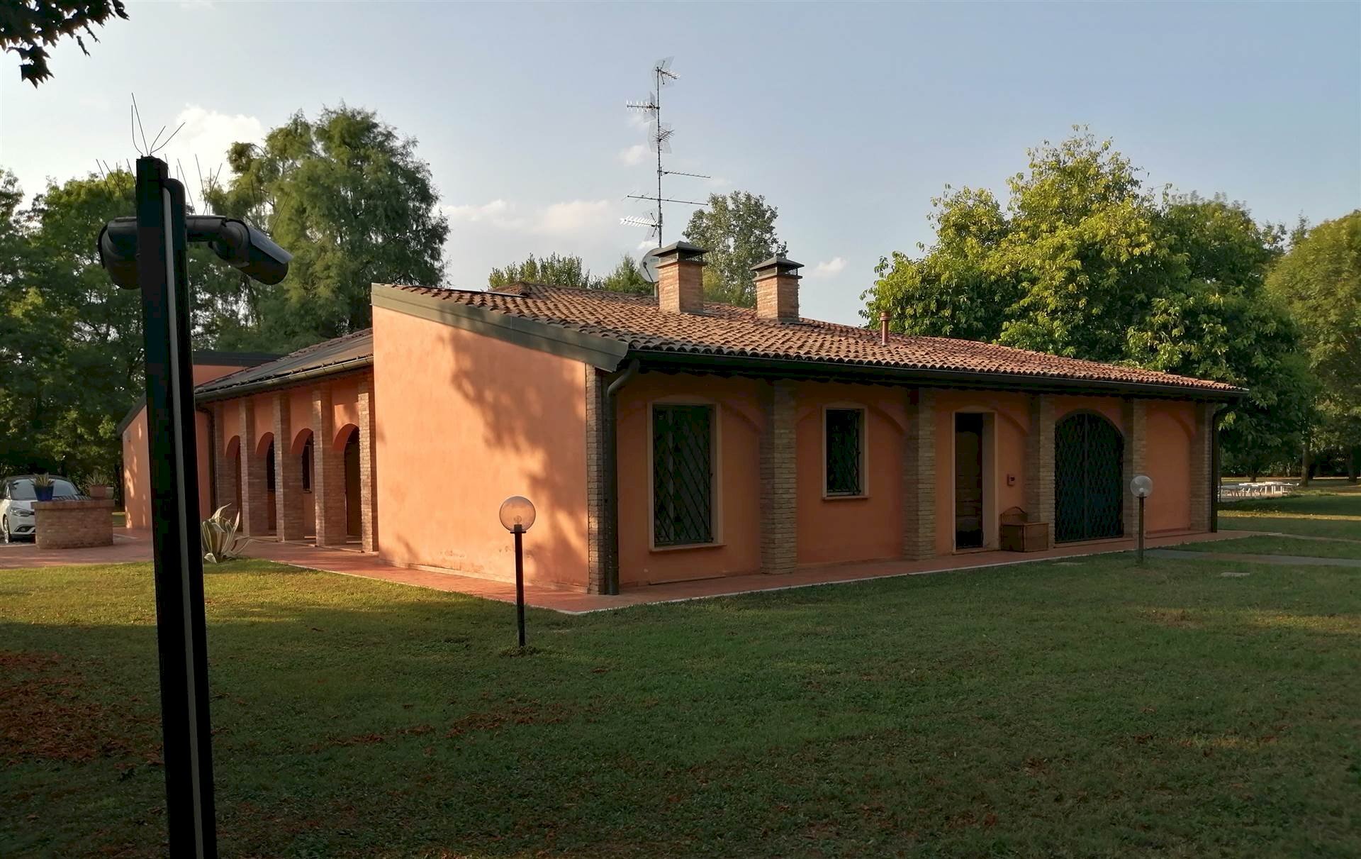 Villa Soliera - photo 2