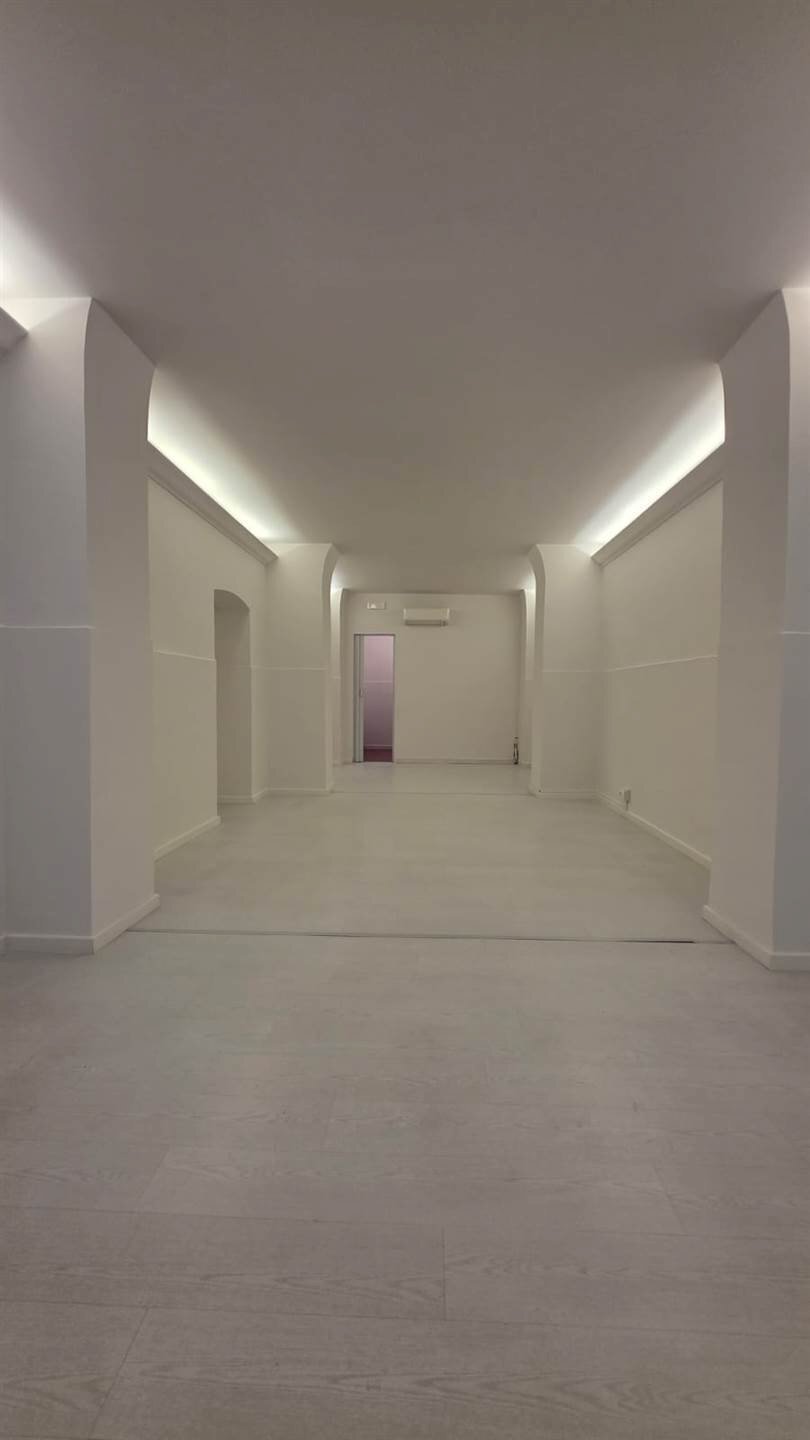 Shop Savona - photo 1