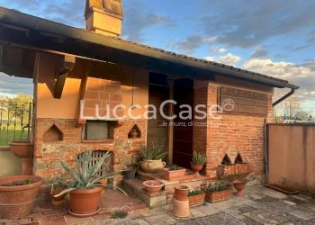 Casa indipendente Porcari - foto 1