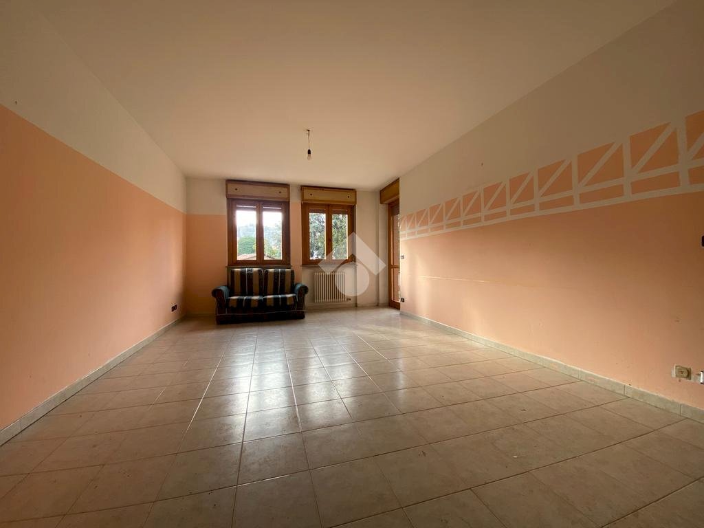 Appartamento Via Giuseppe Verdi, Ivrea - foto 2