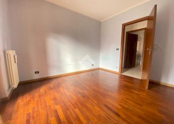 Appartamento Via Giuseppe Verdi, Ivrea - foto 11